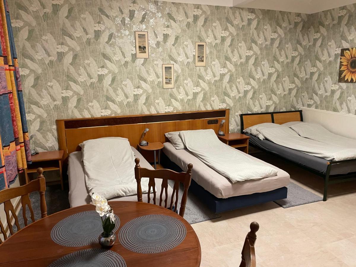 Hotel Gaestezimmer Siminciuc Aquisgrà Exteriér fotografie