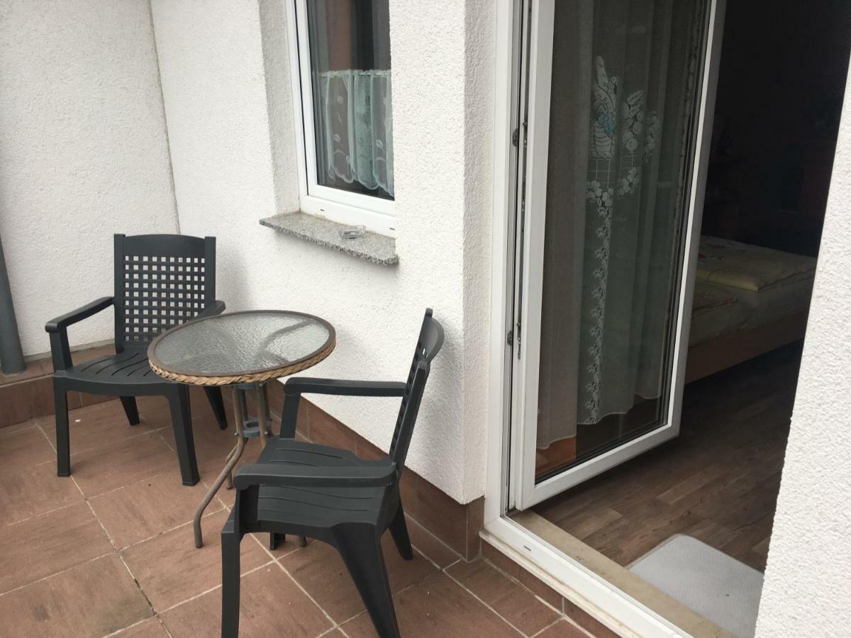 Hotel Gaestezimmer Siminciuc Aquisgrà Exteriér fotografie