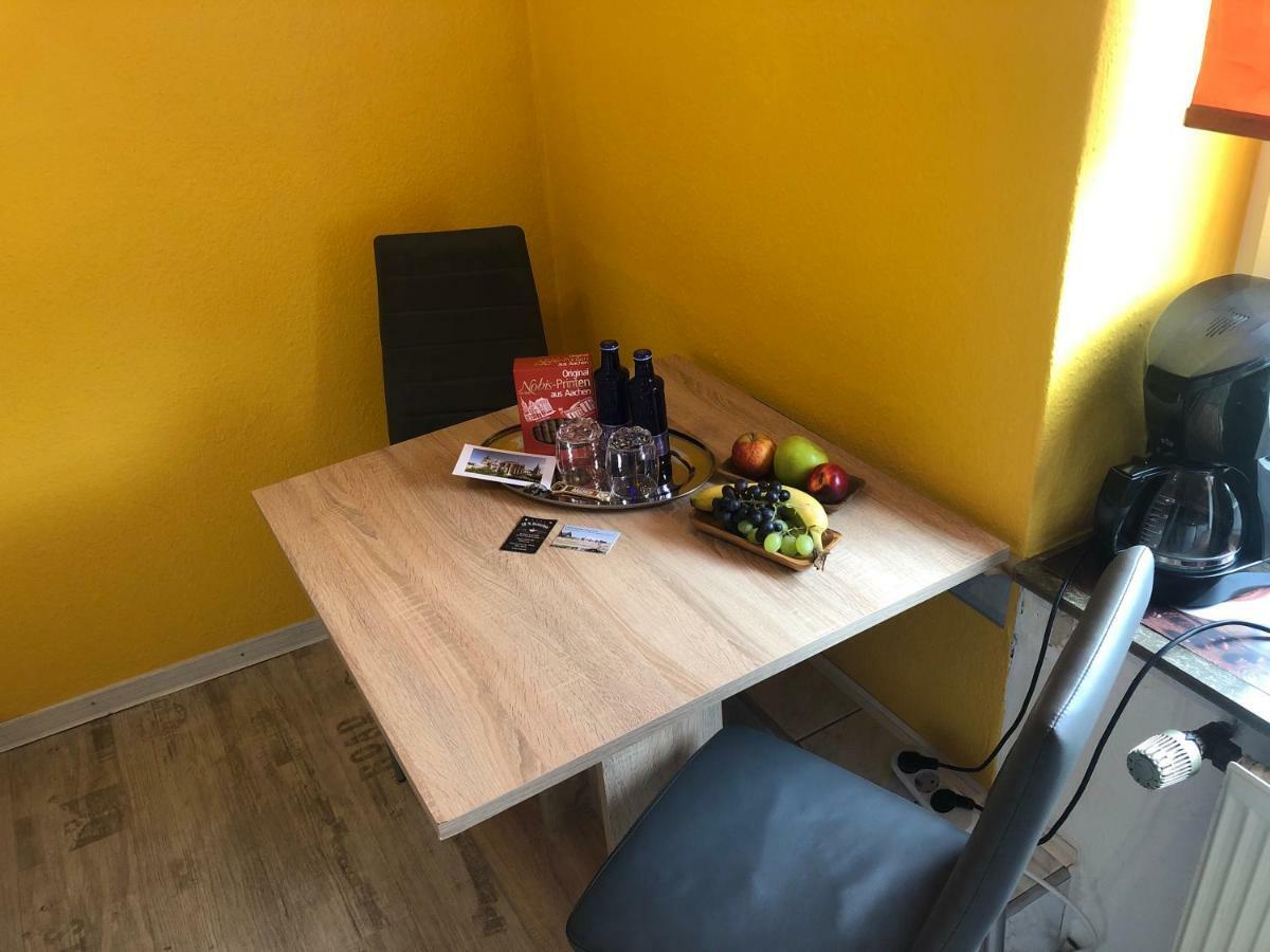 Hotel Gaestezimmer Siminciuc Aquisgrà Exteriér fotografie