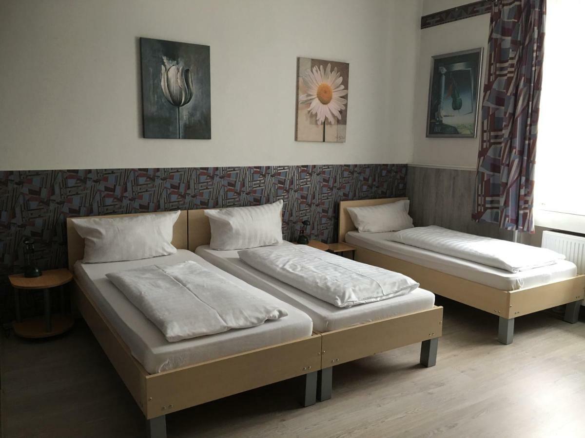 Hotel Gaestezimmer Siminciuc Aquisgrà Exteriér fotografie