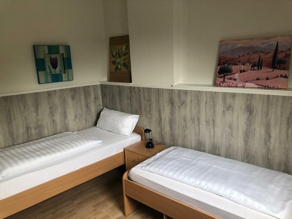 Hotel Gaestezimmer Siminciuc Aquisgrà Exteriér fotografie