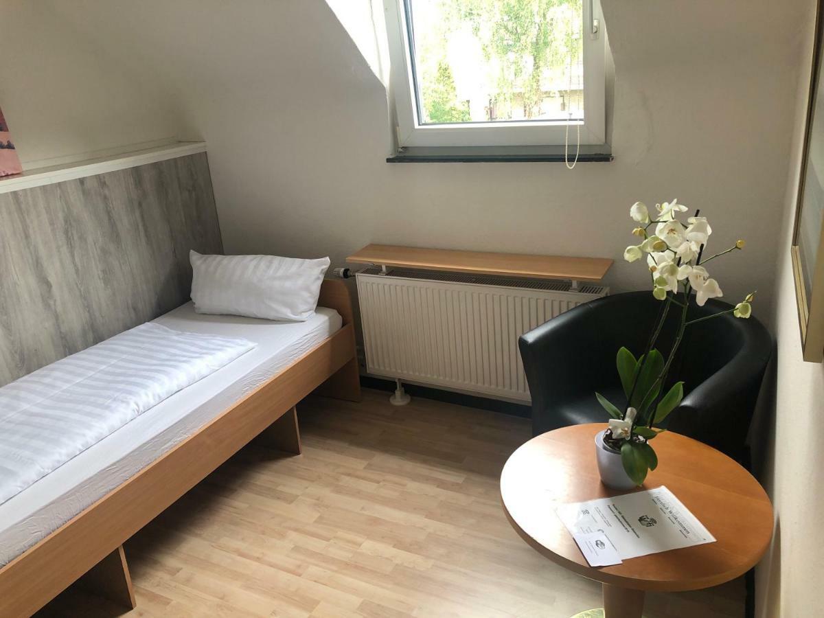 Hotel Gaestezimmer Siminciuc Aquisgrà Exteriér fotografie