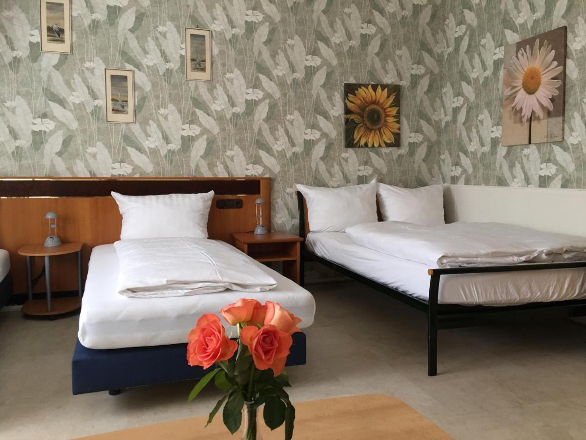 Hotel Gaestezimmer Siminciuc Aquisgrà Exteriér fotografie