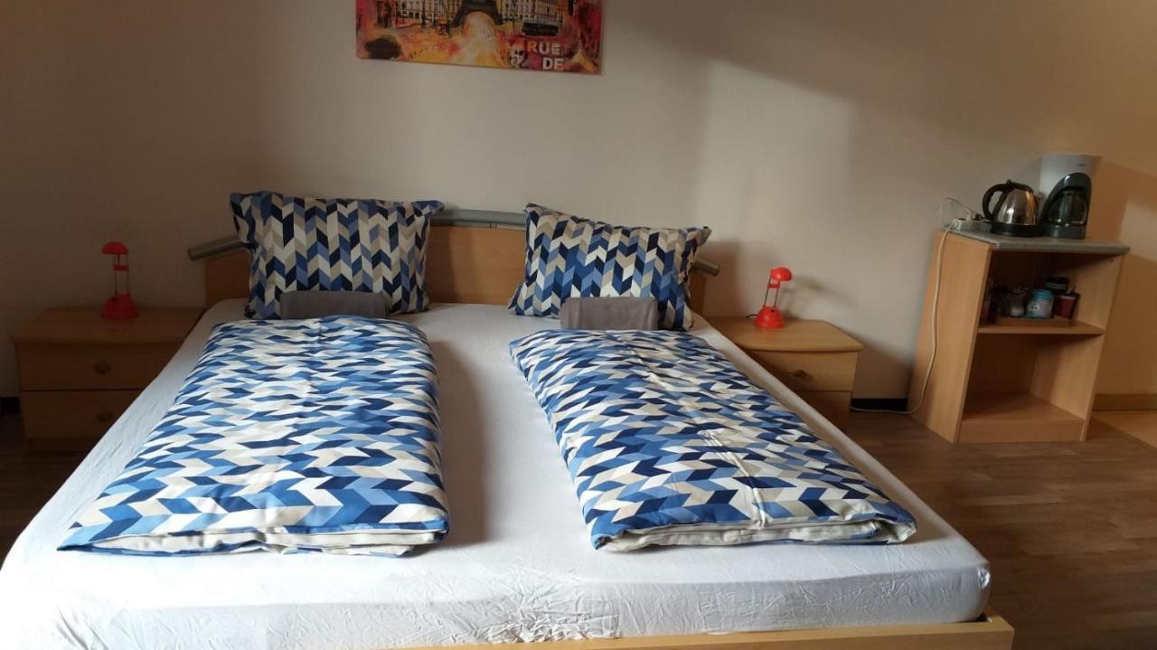 Hotel Gaestezimmer Siminciuc Aquisgrà Exteriér fotografie