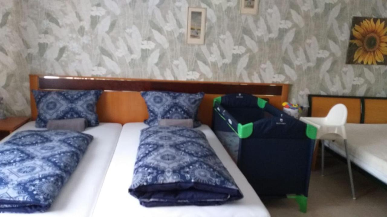 Hotel Gaestezimmer Siminciuc Aquisgrà Exteriér fotografie